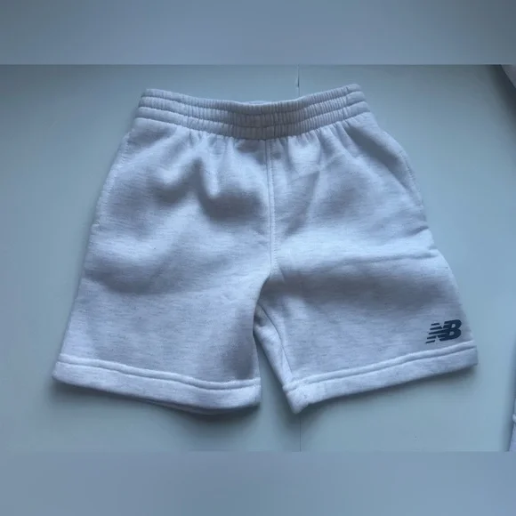 New Balance Hoodie and Shorts Set - Picture 7 of 11